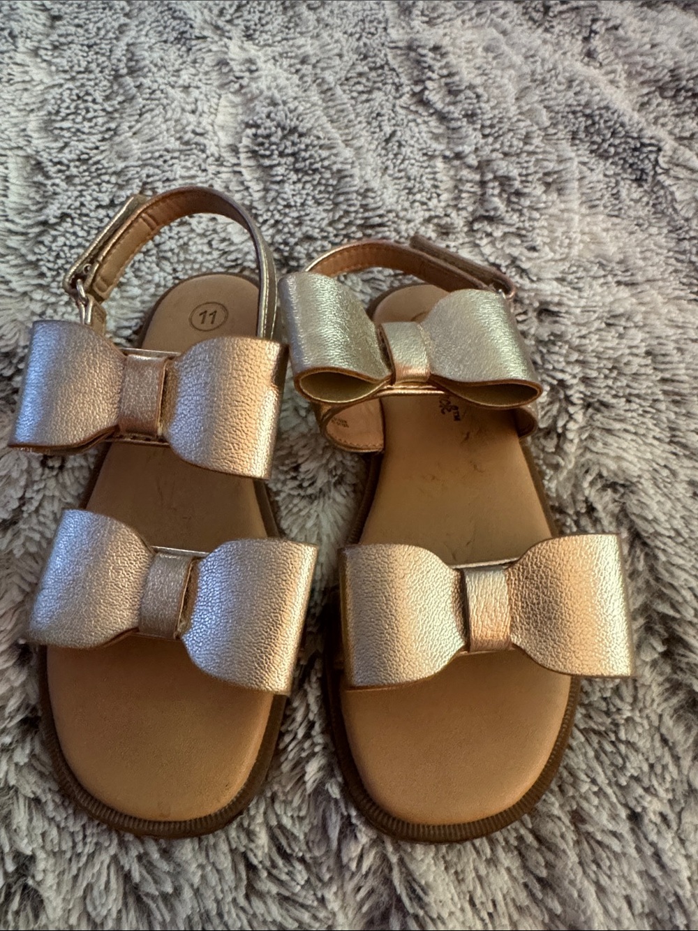 Cat & Jack Rose Gold Bow Kids Sandals